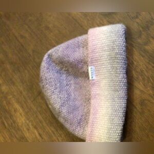 NEW! Rare Wyeth Gradient Beanie - Pink and Purple